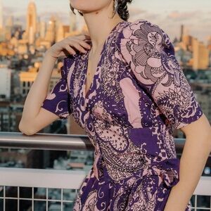 Love the label Elros Top printed pink and purple small corset Rolling Winds